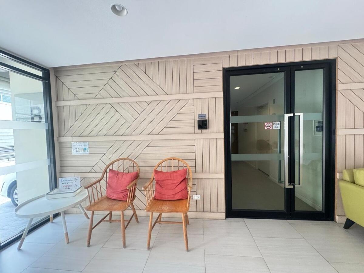 Unio Sukhumvit 72 Boutique Condo Ban Khlong Samrong Exterior foto